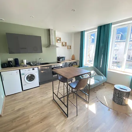 Joli Appartement F2 Plein Centre Coutances Extérieur photo