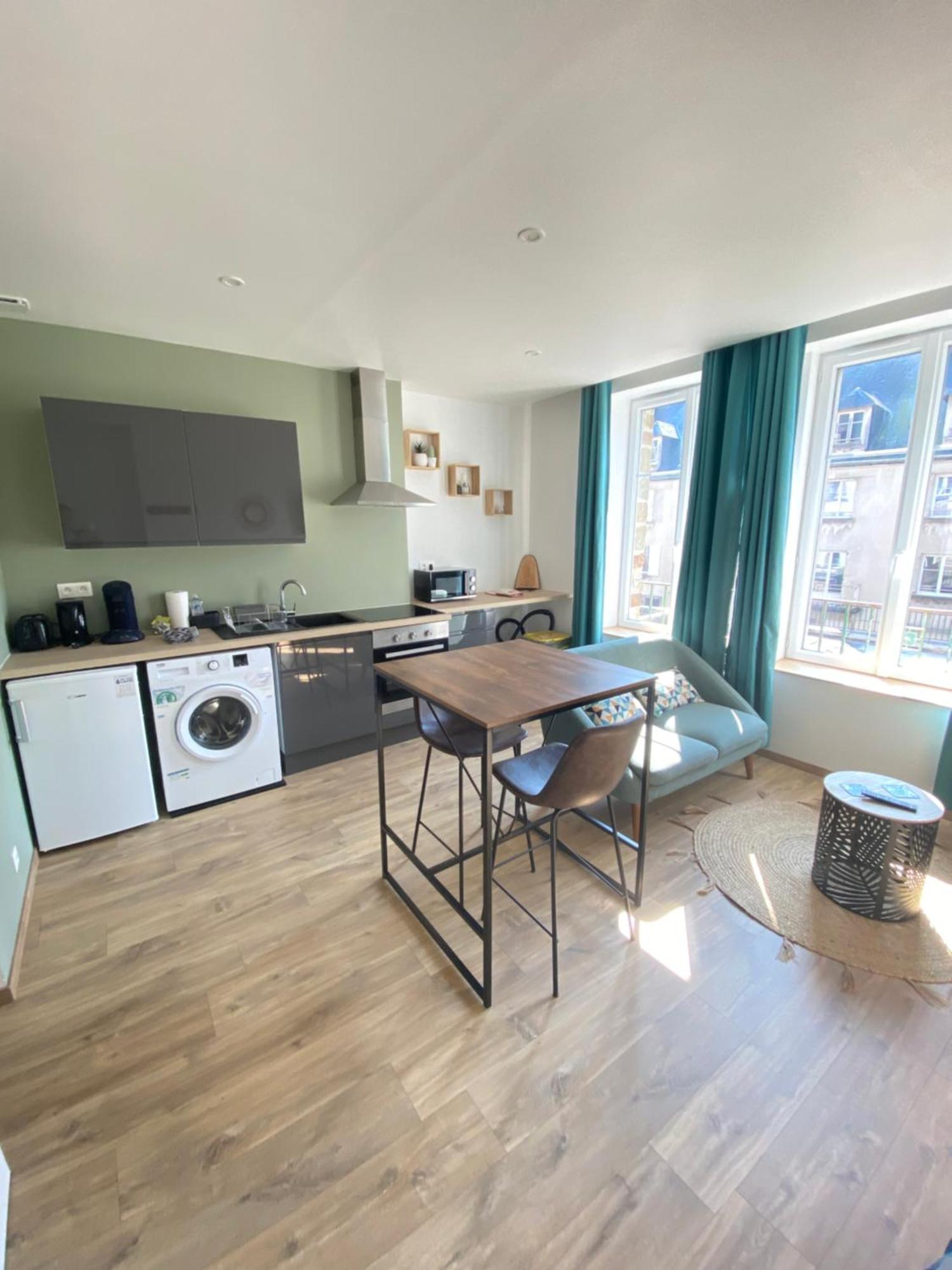 Joli F2 Plein Centre Apartment *